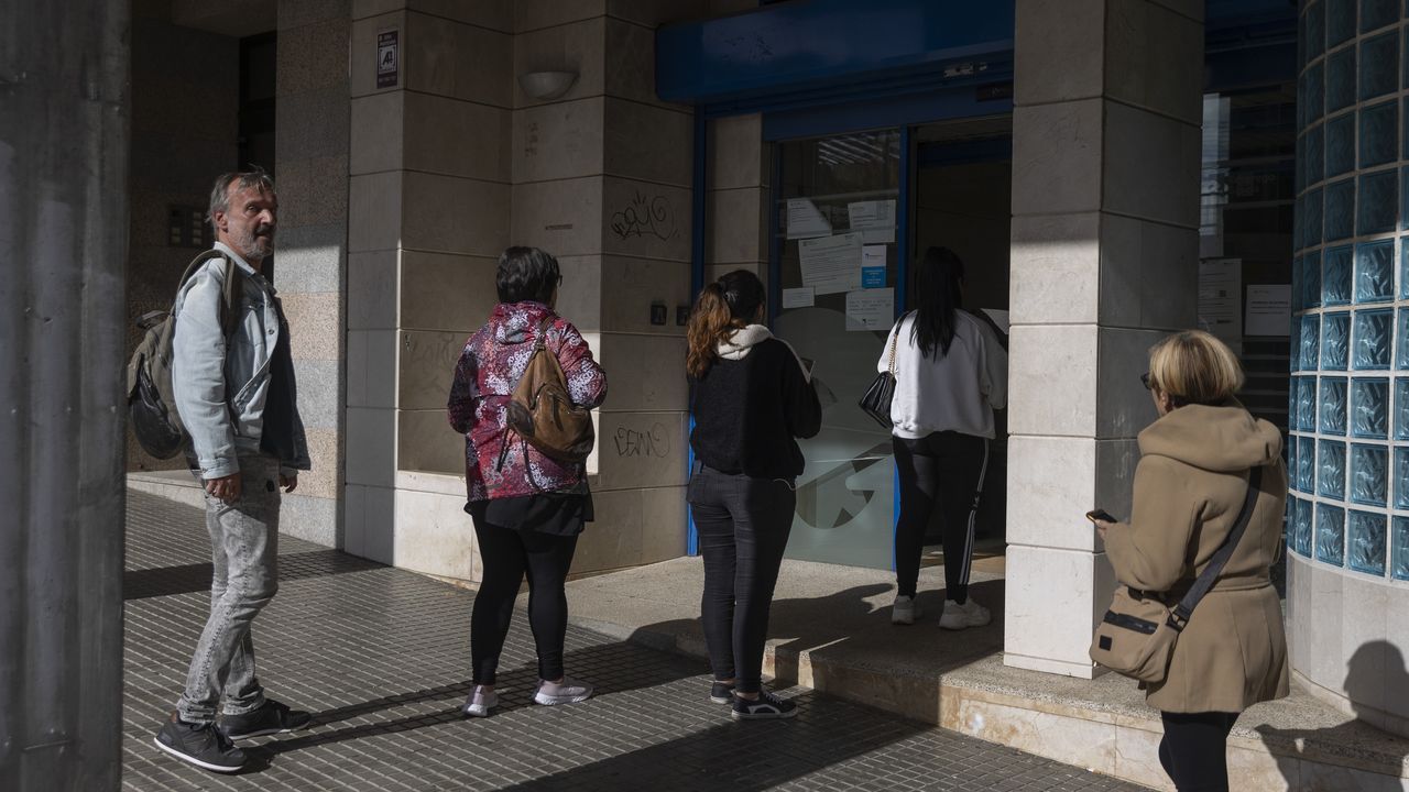 La Xunta Afirma Que Ya No Hay Esperas En La Calle En Ninguna Oficina De