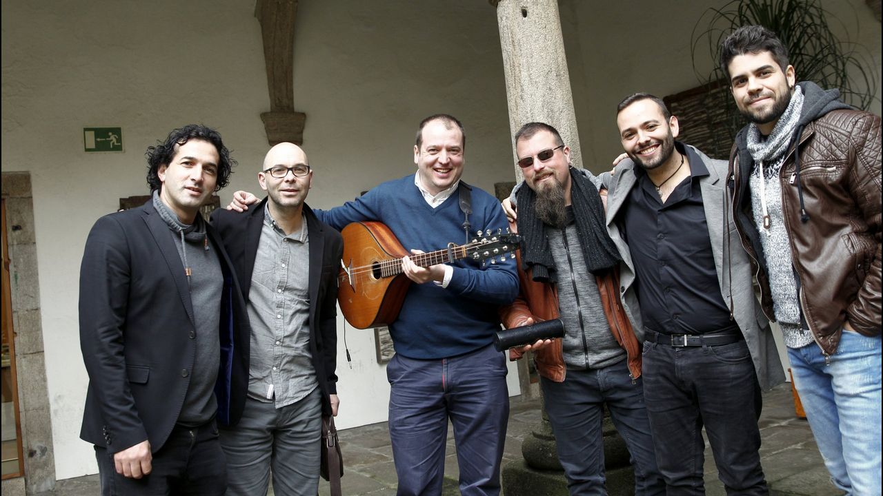 Un concierto de A Roda, cine y una charla sobre petróleo abren las fiestas de Forcarei