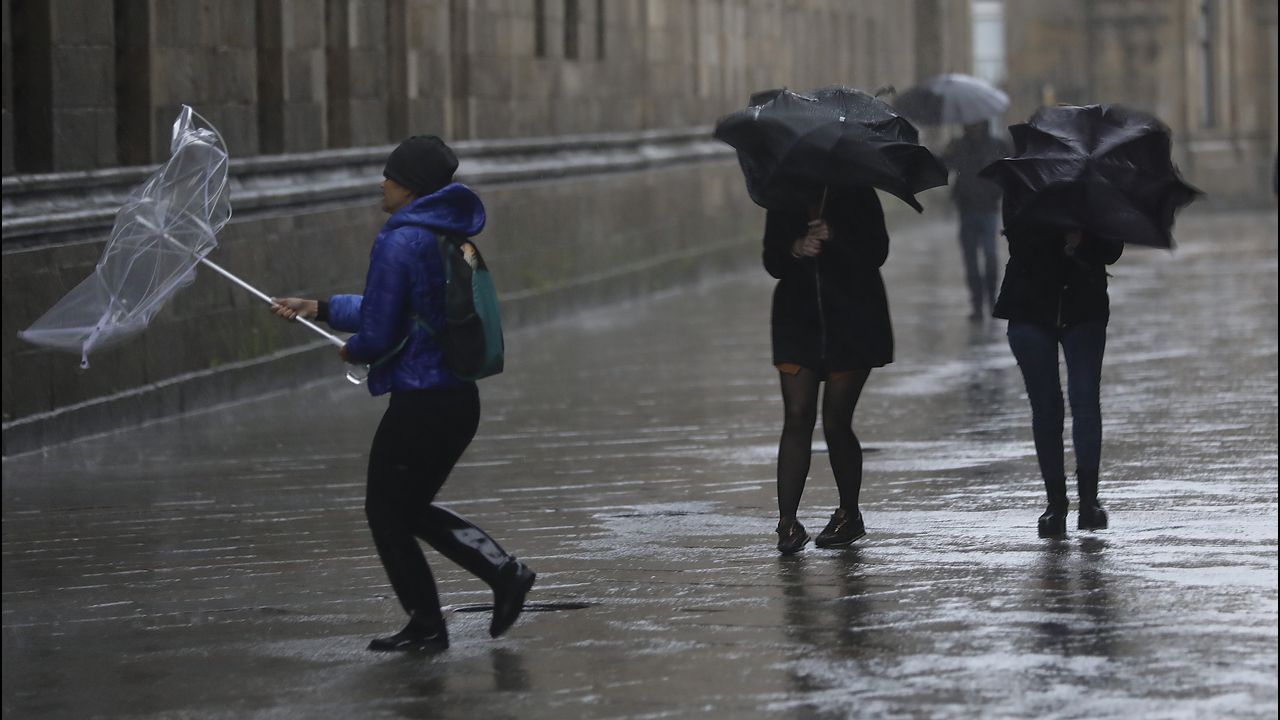 Aemet aumenta el nivel de avisos por lluvias intensas
