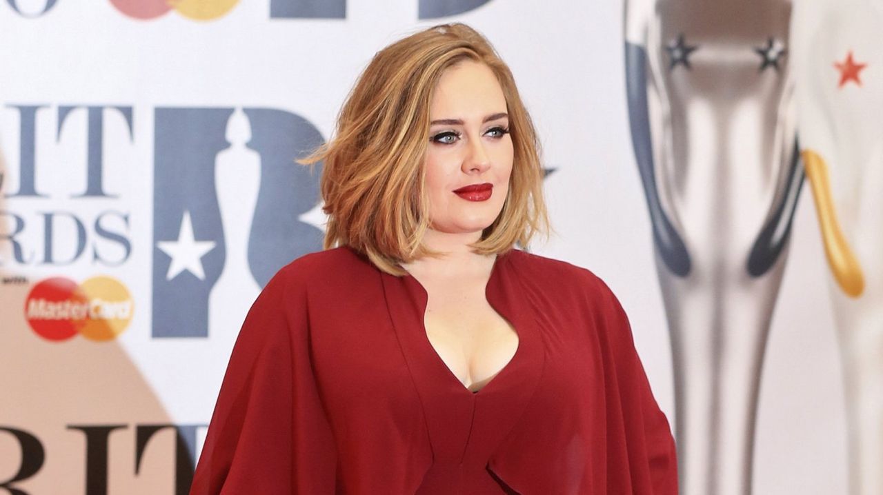 Hello Adele Donde Estas