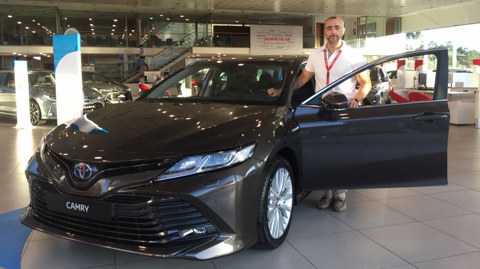 88 Koleksi Gambar Mobil Toyota Sedan Sport HD Terbaik