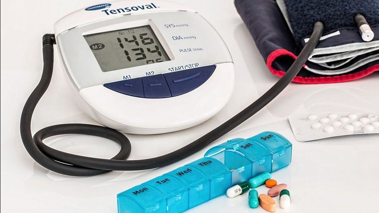 Beneficios de tomar medicamentos para la presión arterial por la noche