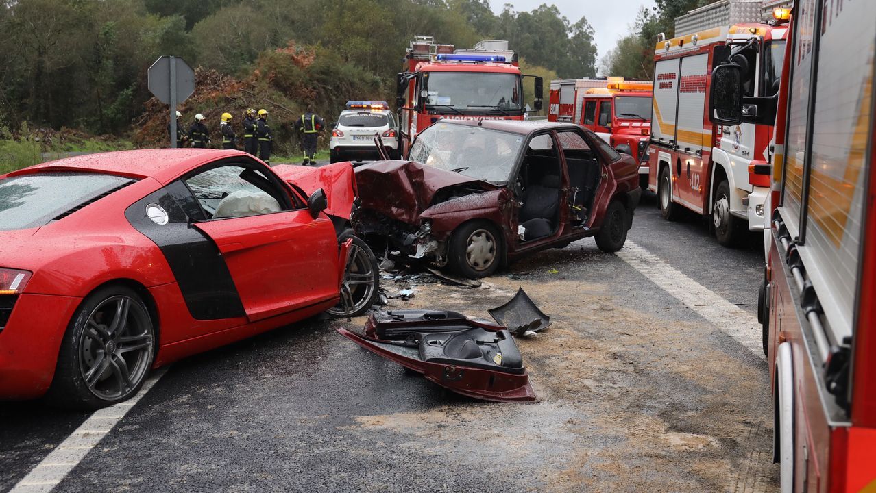 Cuatro Personas Mueren En Un Dia Tragico En Las Carreteras Gallegas