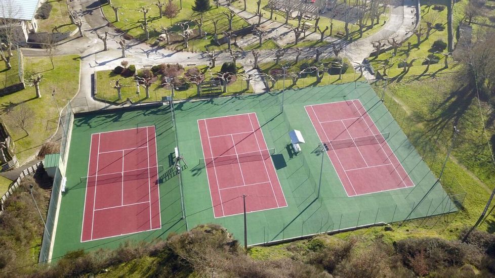 Unas Pistas De Tenis En Chantada Para El Siglo Xxi