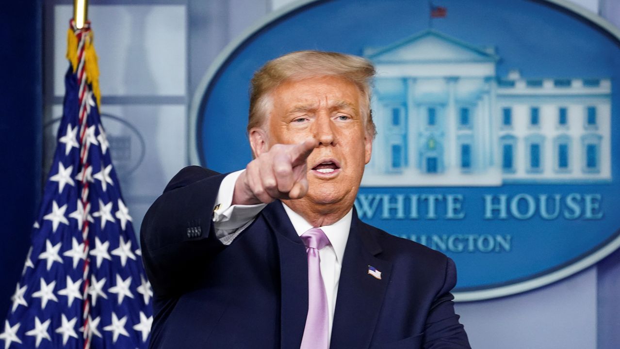 La guerra fría de la vacuna: Trump anuncia que EE.UU. está «muy ...