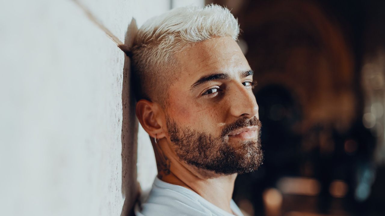 Maluma aprovecha el confinamiento y saca por sorpresa un nuevo trabajo