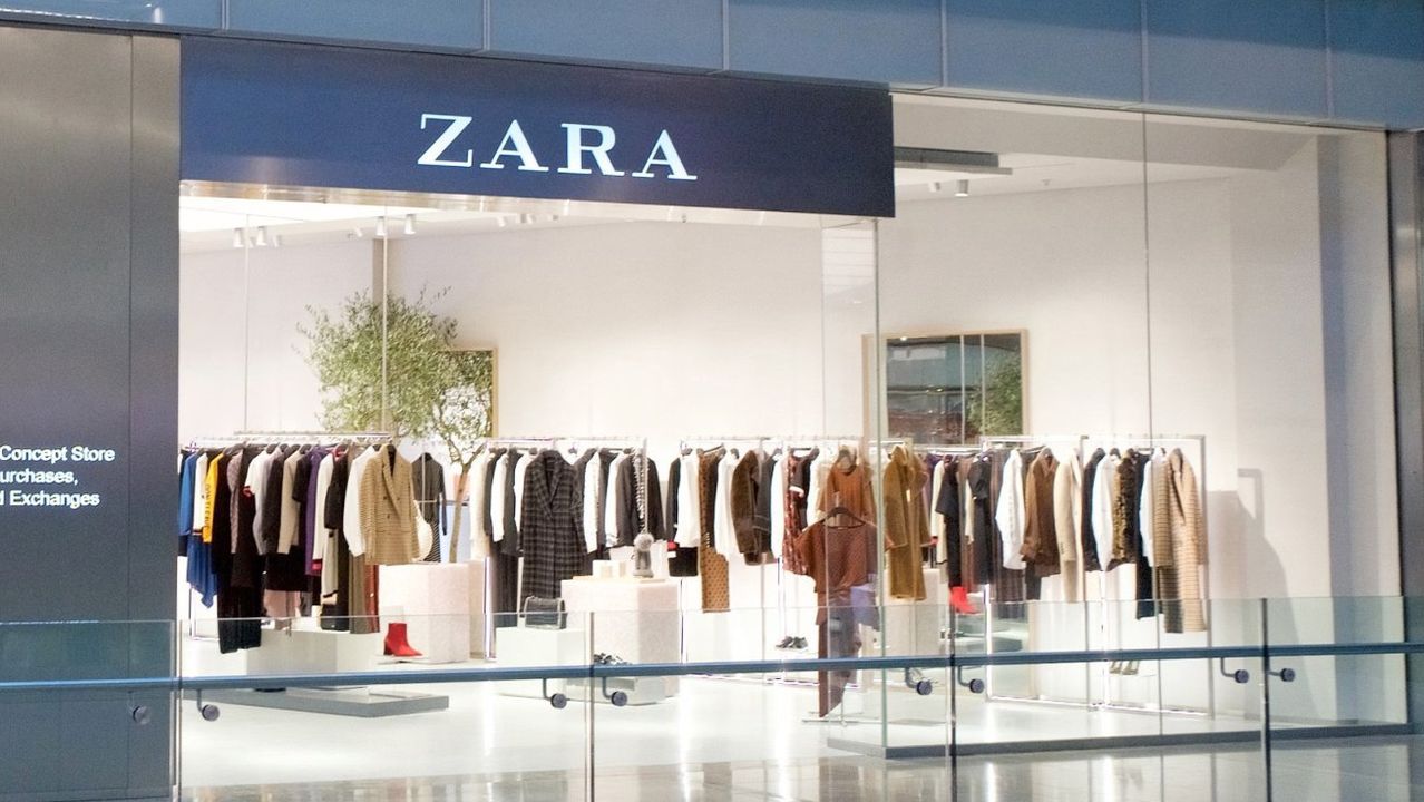 Компания заром. Zara. Zara одежда. Zara интернет-магазин.