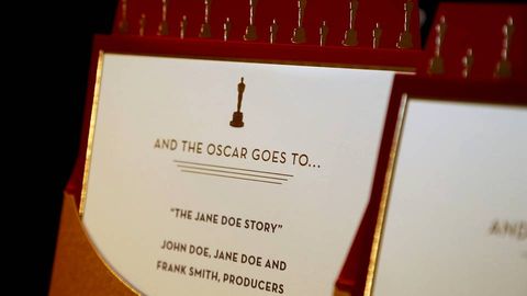 Ejemplos de los sobres que anunciaran los ganadores de los Oscar el prximo domingo 2 de marzo