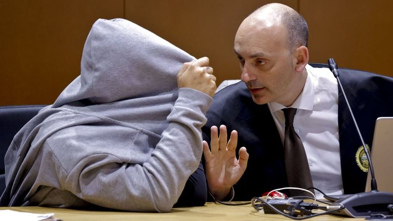 Uno de los dos condenados por el asesinato de Yoel Quispe en A Coruña sigue libre