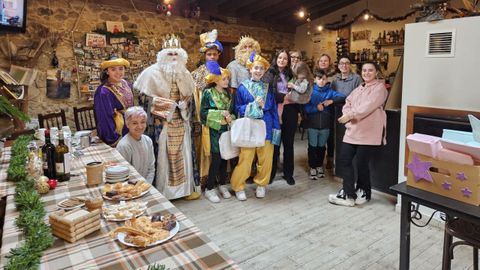 Los Reyes Magos tambin pasaron por la cantina de Bulso, en Sober