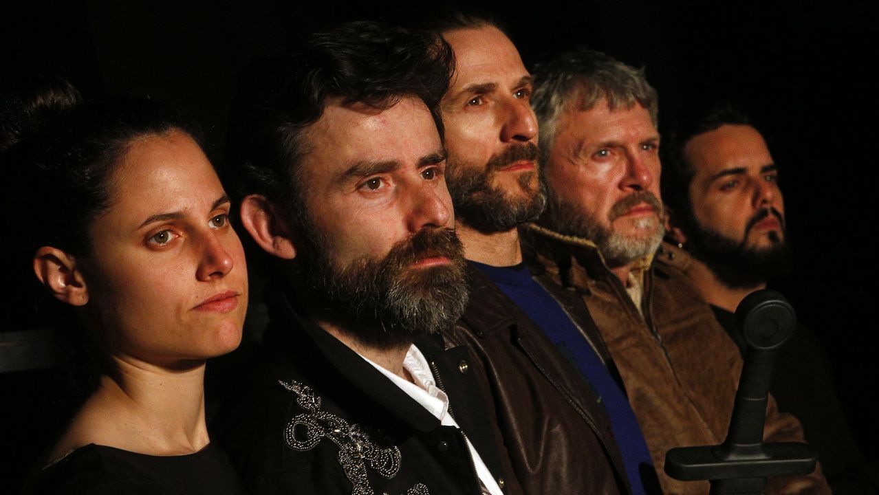 La trayectoria de Cabanelas en im�genes.Estudo Momento pone en escena �Macbeth. O ru�do e a furia�