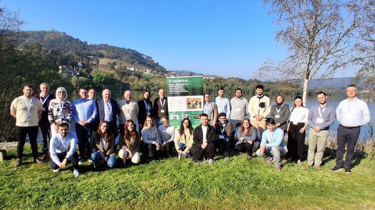 El campus de Ourense lidera un proyecto europeo para llevar la robótica a la construcción