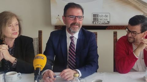 El actual alcalde y candidato a la reelección, el socialista Ángel Mato, durante su intervención en Conversas no Parador.