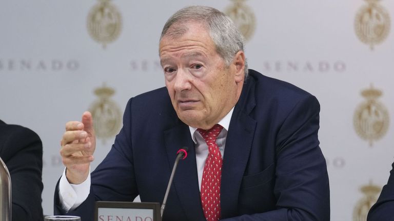 El presidente de la investigación de Adamuz: «Fue un accidente fortuito con una carga enorme de mala suerte»