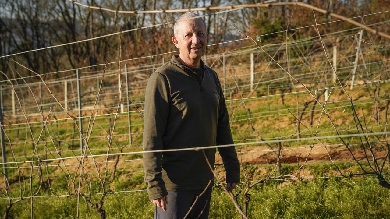 Cinco d�cadas de Maderas Argimiro.Mark Auchincloss es escoc�s pero vive en Esposende