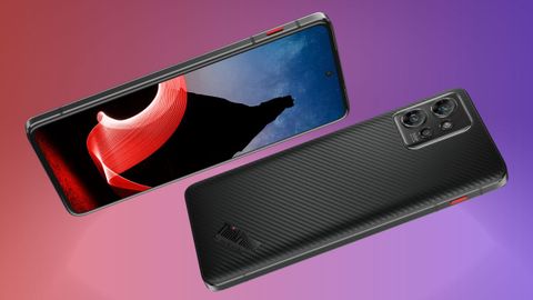 Los mejores móviles sin pasarse de precio: los cinco imprescindibles de  Motorola en 2023