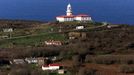 El faro de Ons, en la parte ms elevada de la isla, donde se rod la pelcula Ons, de Alfonso Zarauza. 