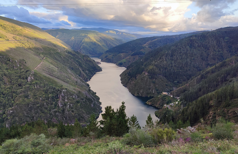 Embalse de Grandas de Salime desde el mirador de A Paicega (Pesoz)