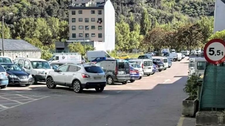 El cambio en el PXOM afectará al aparcamiento entre Conde de Fenosa y el Malecón.