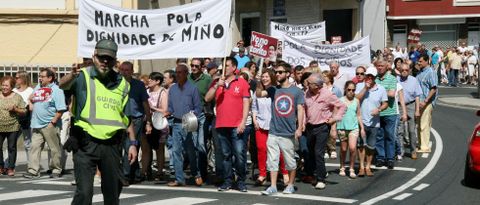 Durante la marcha los vecinos pidieron la dimisin del alcalde Ricardo Snchez, expulsado de CxG. 