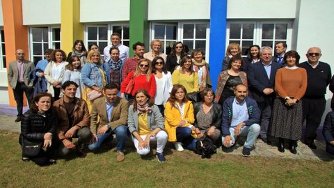 Los equipos directivos de los 27 CRA gallegos acudieron al encuentro, en el que hubo foto de familia con los conselleiros de Educación y Medio Rural