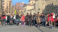 Centenares de personas para participar en la versi�n asturiana de �Un violador en el camino�