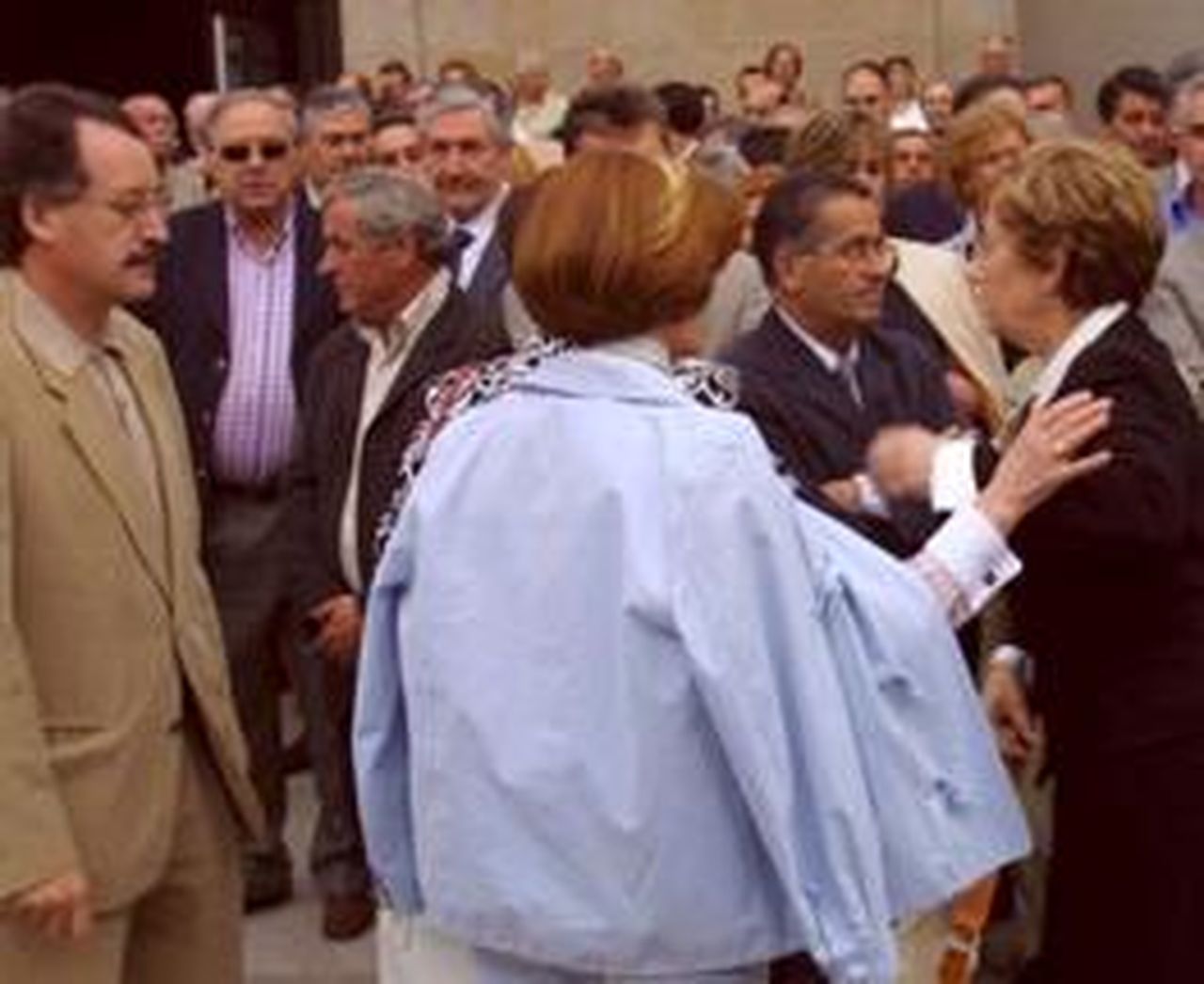 Inhumada en Monforte la madre de la ex conselleira Manuela López Besteiro