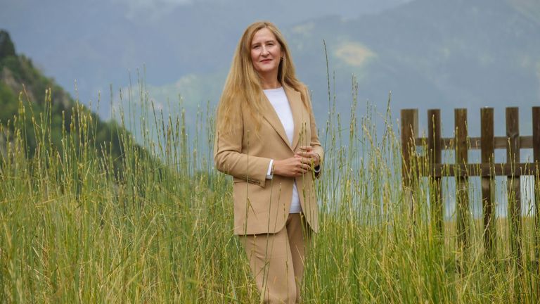 Luz Gabás: «España tuvo luces y sombras, pero su papel en América fue fascinante»