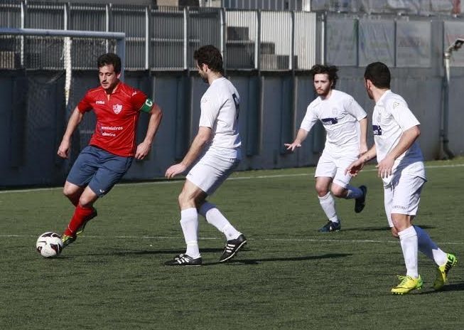 Accidente en O Incio.En el partido de la primera vuelta que se disput� en Chantada tambi�n gan� la Sarriana. 