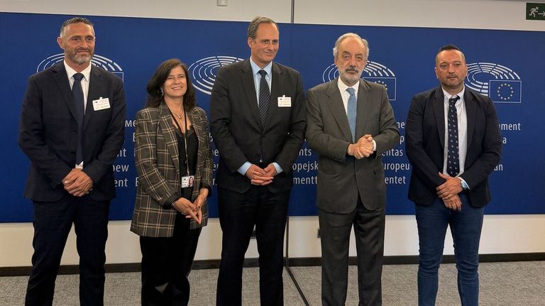 Vigo busca apoyos en Bruselas para ser puerto nodal de Europa