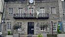 Fachada de la casa consistorial de Quiroga