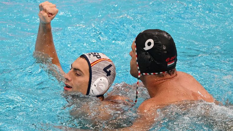 España derrota a Hungría y se proclama campeona del mundo de waterpolo (15-13)