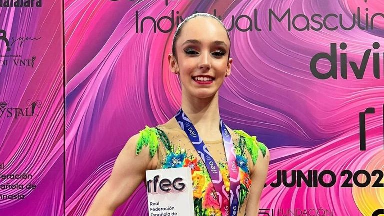 Con 13 años su vida dio un giro por la gimnasia