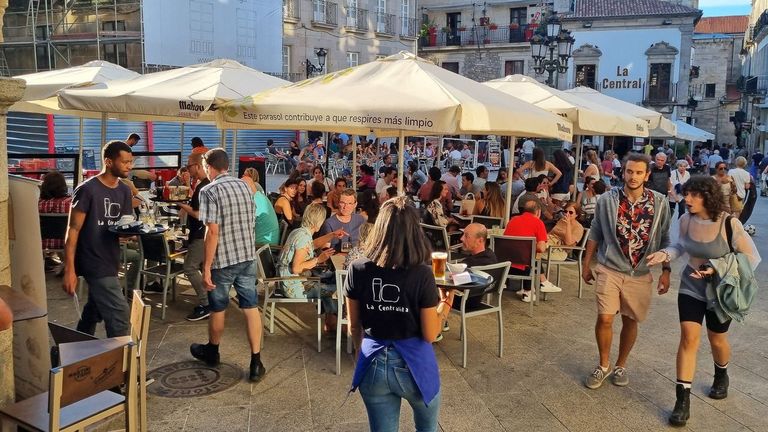 El sector servicios se impone en Vigo