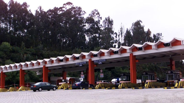 Reabierta la AP-9 en Vilaboa en sentido a Santiago tras la retirada de los 13 coches implicados en una colisión múltiple al sur de Pontevedra