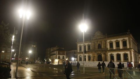 El alumbrado público generará el año próximo en Pontevedra un gasto por encima de los 3,2 millones de euros