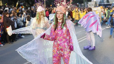 A Coruña. Desfile de carrozas y comparsas del entroido.