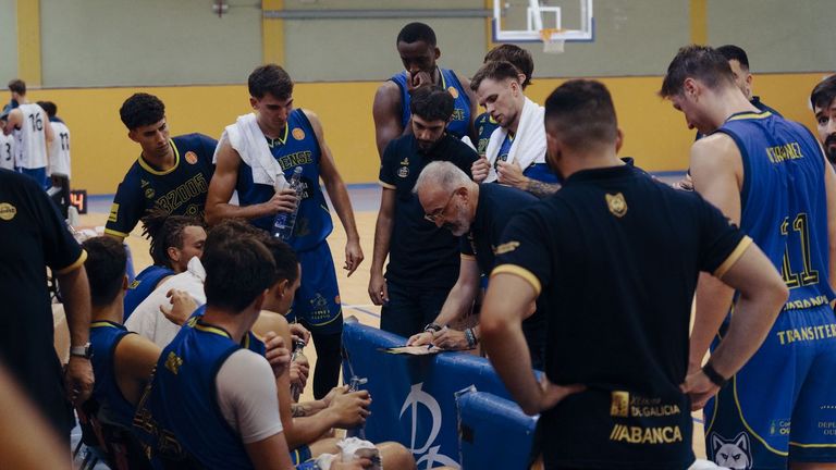 Ocho jugadores del COB sufren una intoxicación alimentaria antes de enfrentarse al Fuenlabrada