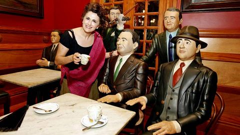 La actriz Maria Campos en el café Moderno hace diez años