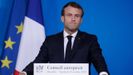 Macron cerró con una rueda de presna su presencia en la cumbre europea