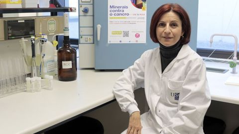 Marta Lpez, profesora en la Facultade de Veterinaria y coordinadora del proyecto Mineiras contra o cancro.
