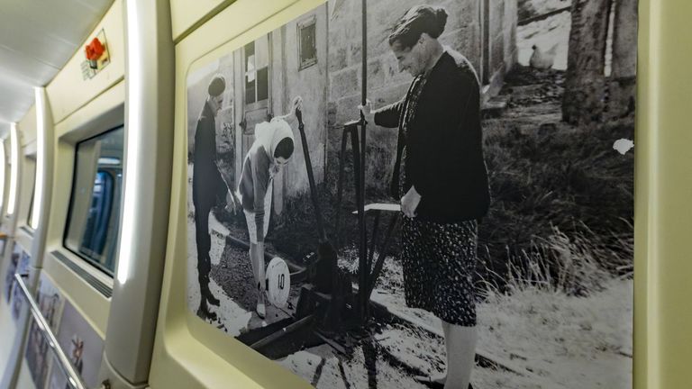 Una de las imágenes de la exposición "Ferroviarias" de Renfe.