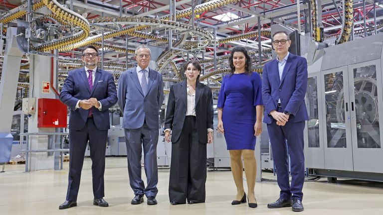 Galicia levanta el vuelo en el sector de la Defensa