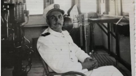 Antonio Seara, en una foto de 1954 a bordo de un barco de la compaa Transmediterrnea