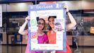 Las chicas de Loterías Prada posan con el «photocall»
