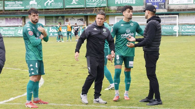 El Arenteiro pagó el peaje de la gloria y cerró un ciclo de tres años en la Primera Federación