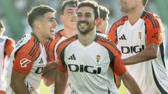 Lucas Ahijado celebra su gol en Ferrol junto a Colombatto, Dani Calvo y Fede Vias