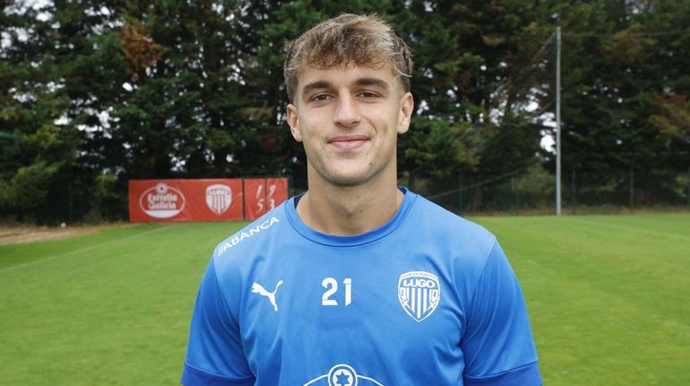 El club lucense cede a Jon Merino al Arenas de Getxo hasta el final de liga