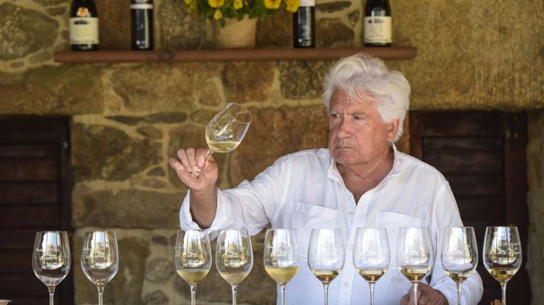 Barro degusta el mejor vino en una fiesta que batió su récord