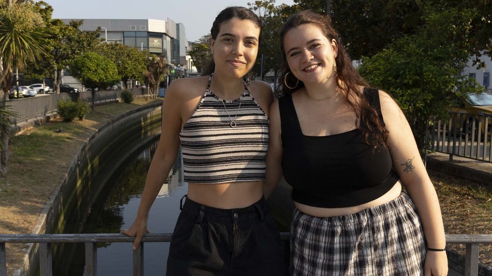 Unha malla coma as de antes en Bamiro, Vimianzo: &iexcl;mira estas imaxes!.Paula Trillo e Luc&iacute;a Oca, novas organizadoras do ciclo de divulgaci&oacute;n Filosof&iacute;a para veraneantes que ter&aacute; lugar en Corcubi&oacute;n 